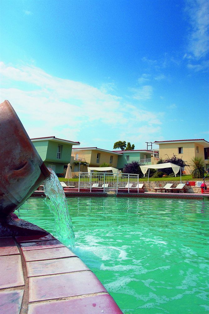 Alkion Hotel Kriopigi Exterior foto